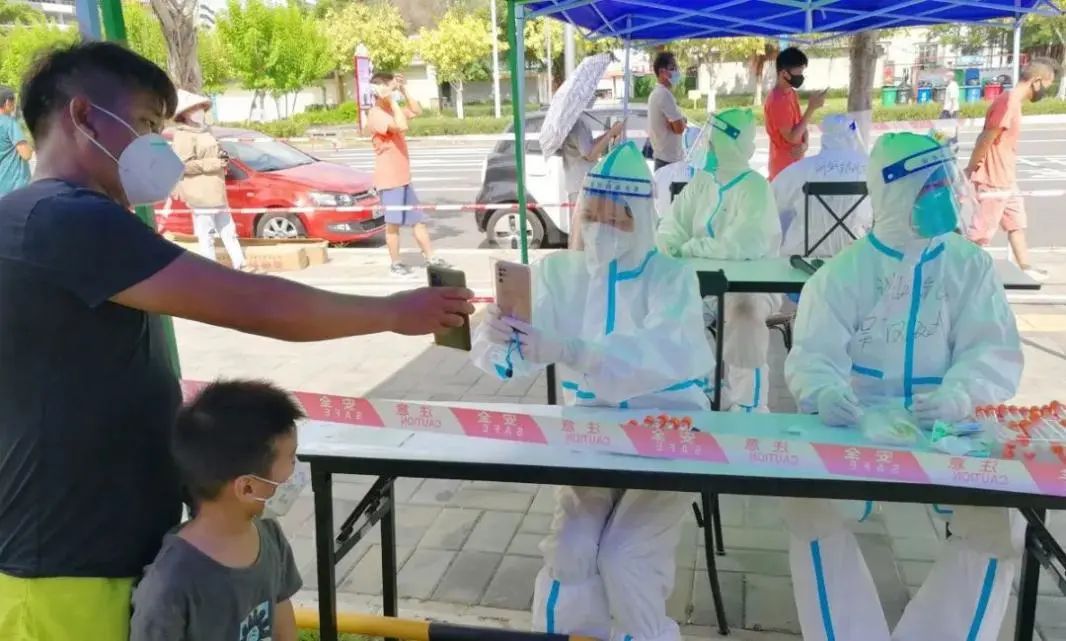 22819675-581e-4712-872c-bfdc213f28a0 22819675-581e-4712-872c-bfdc213f28a0