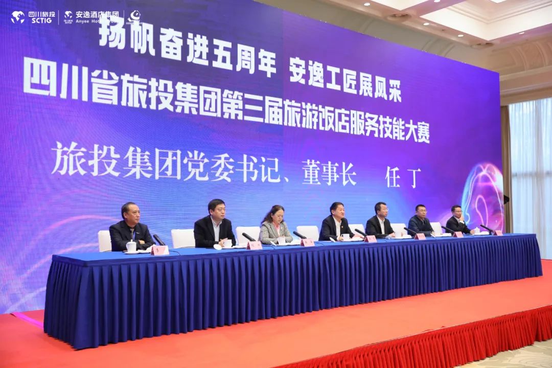 12b18eb9-90e1-418c-b7e2-53e18cae808c 12b18eb9-90e1-418c-b7e2-53e18cae808c