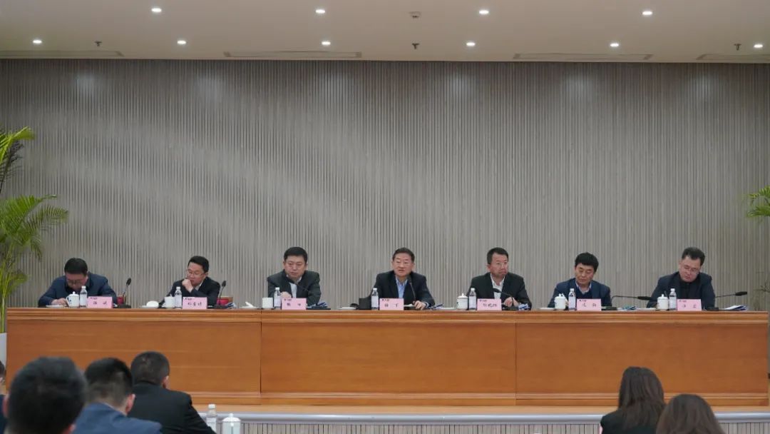 1bfbf4af-baa4-4c38-a11c-905a5e3682fc 1bfbf4af-baa4-4c38-a11c-905a5e3682fc