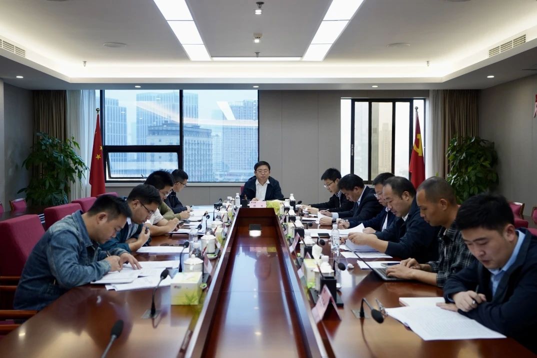 adebe860-21c5-4e74-8b3f-5605080727fa adebe860-21c5-4e74-8b3f-5605080727fa