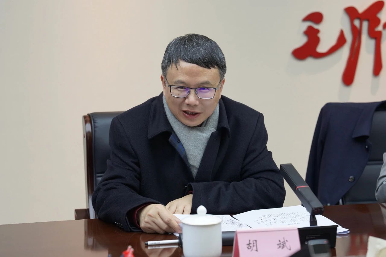 ec285193-a74d-4676-9760-082866f3f893 ec285193-a74d-4676-9760-082866f3f893