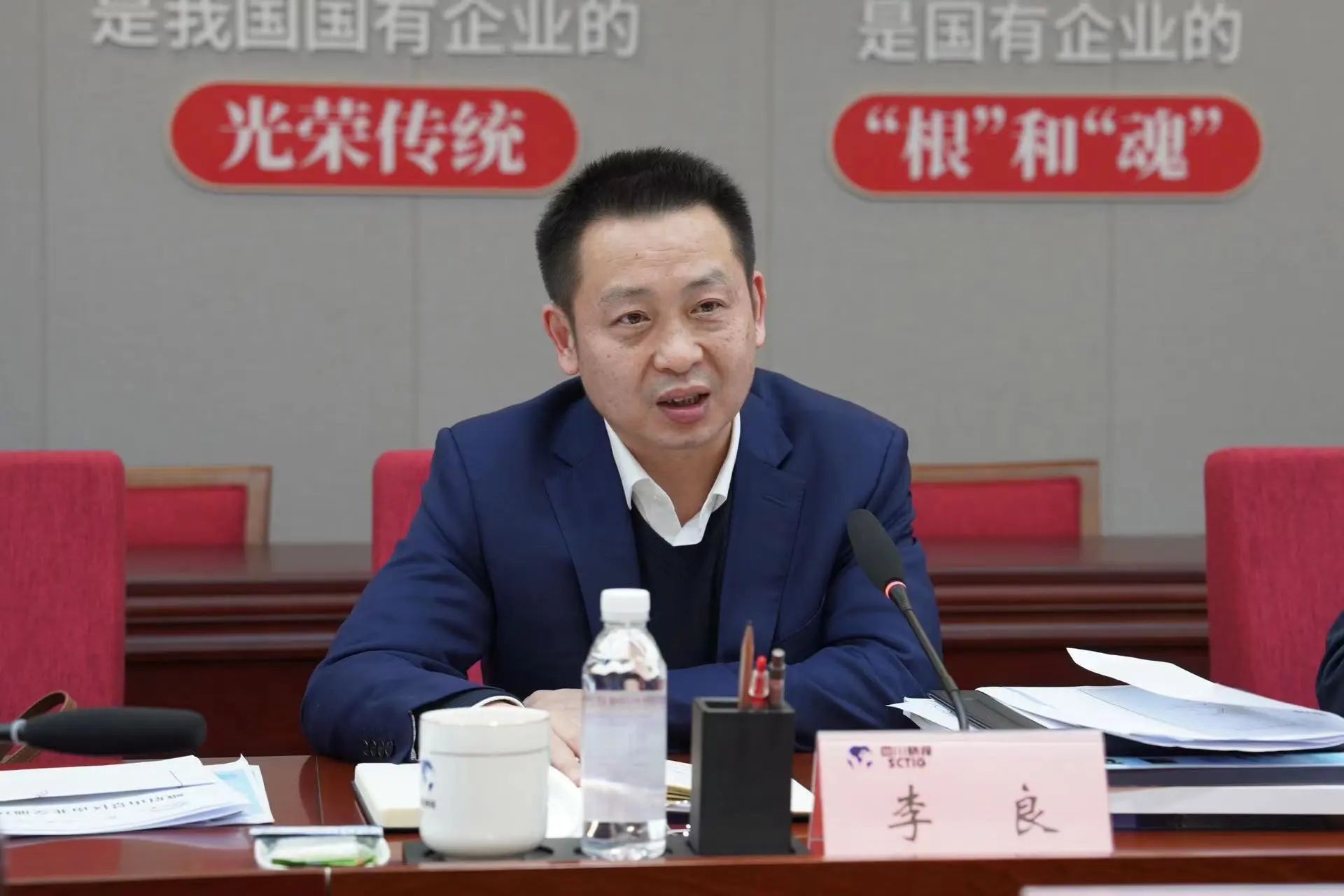 3292adfb-9c30-4ac5-80a6-2700f8183c04 3292adfb-9c30-4ac5-80a6-2700f8183c04