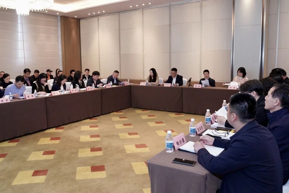 da3e8956-ca57-4181-a47d-0d4d4347826c da3e8956-ca57-4181-a47d-0d4d4347826c