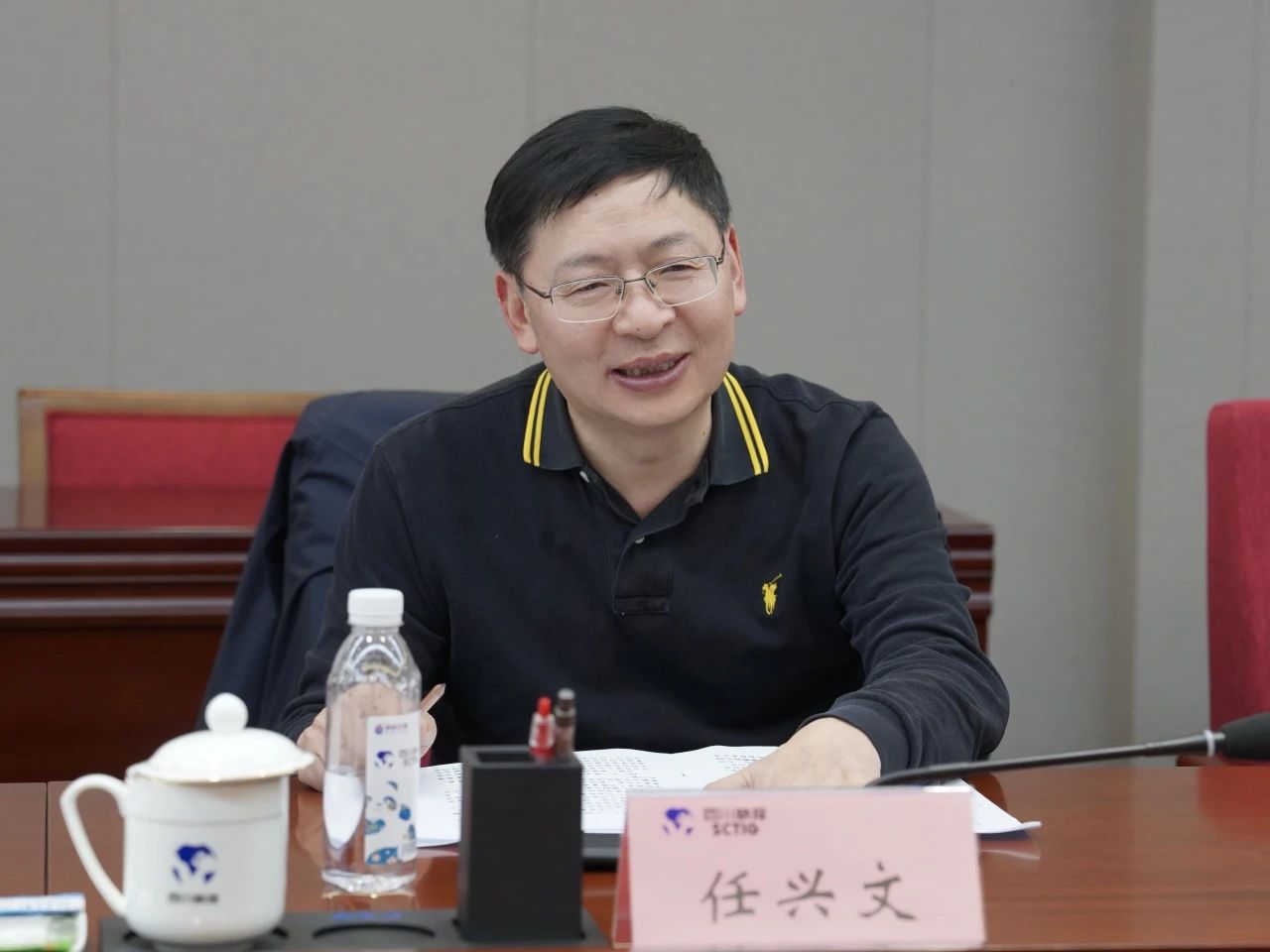 ed2f462d-9ddc-4674-afac-73a990f1226a ed2f462d-9ddc-4674-afac-73a990f1226a