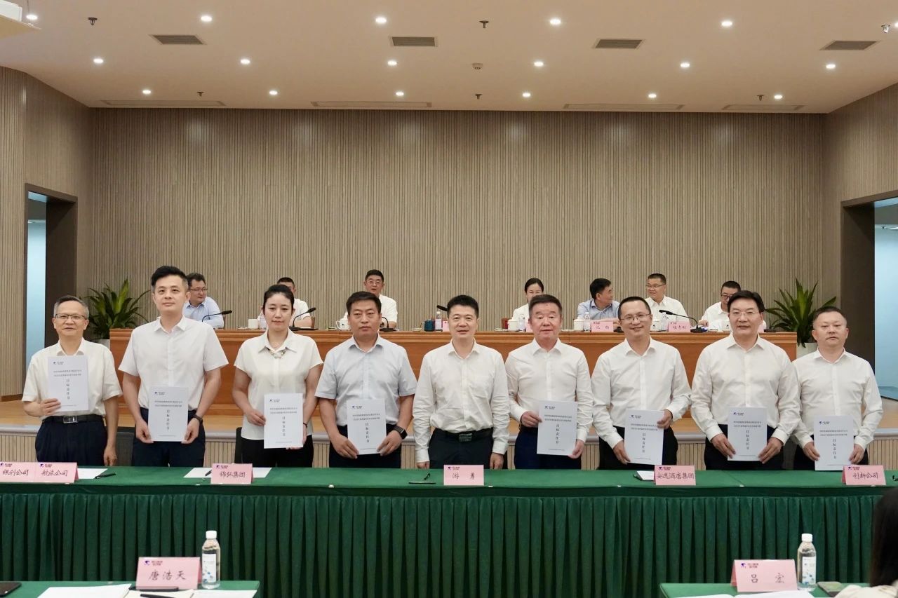 557b79e5-4127-4973-98c0-308b89217c11 557b79e5-4127-4973-98c0-308b89217c11