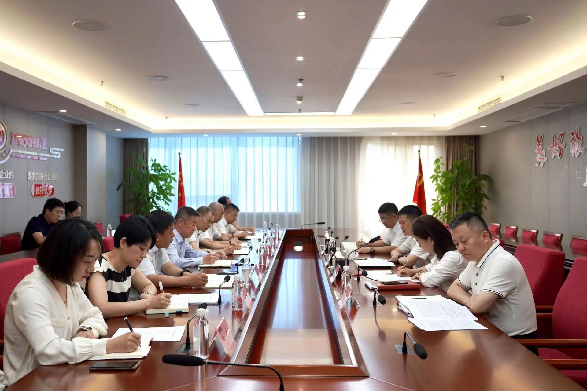 c3f5f04a-b446-4b97-933d-3f93924f6190 c3f5f04a-b446-4b97-933d-3f93924f6190