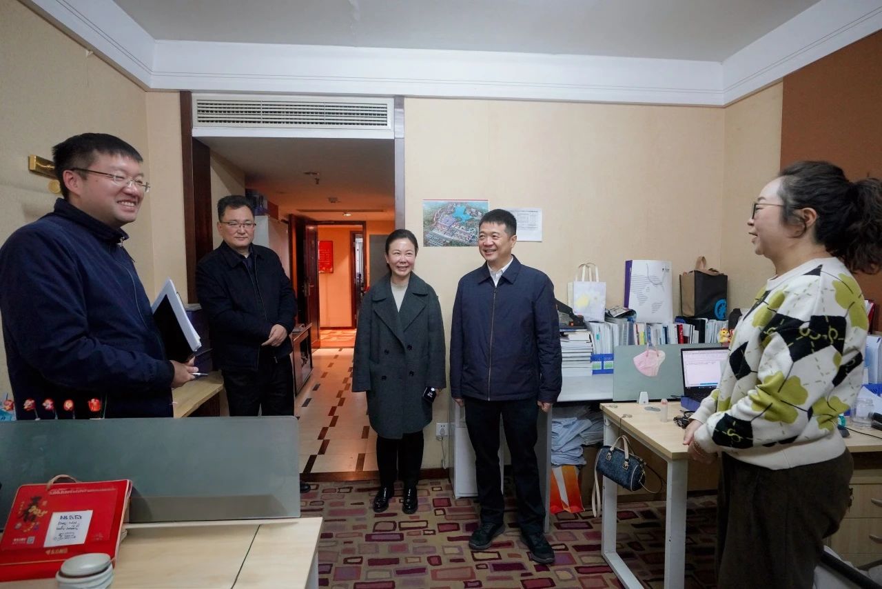 bfca2c53-3d88-4d13-94ba-94d9cd60c40c bfca2c53-3d88-4d13-94ba-94d9cd60c40c