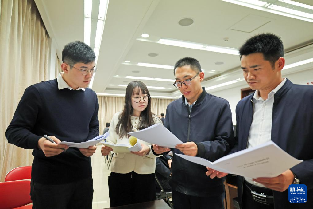 0bb0b993-685d-40b0-b225-638f58787b7c 0bb0b993-685d-40b0-b225-638f58787b7c